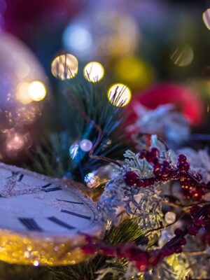 Зарабатывайте с нашей партнерской программой в категории Новый год Зарабатывайте с нашей партнерской программой в категории Новый год