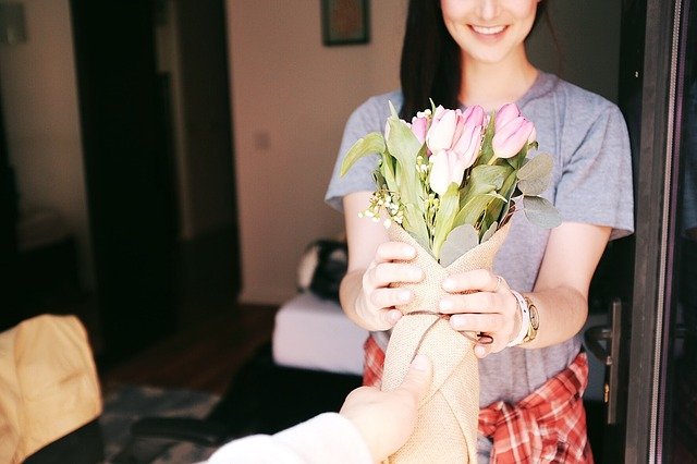 bouquet-1246848_640 Служба доставки цветов в Кабардинке