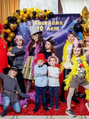 Голливудская вечеринка для детей в Кабардинке